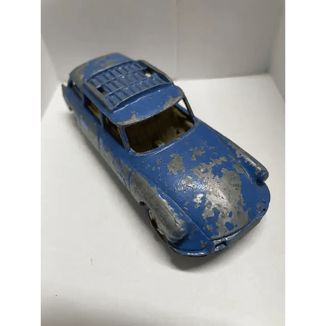 Corgi Toys Citroen Safari collectable blue toy car with white background