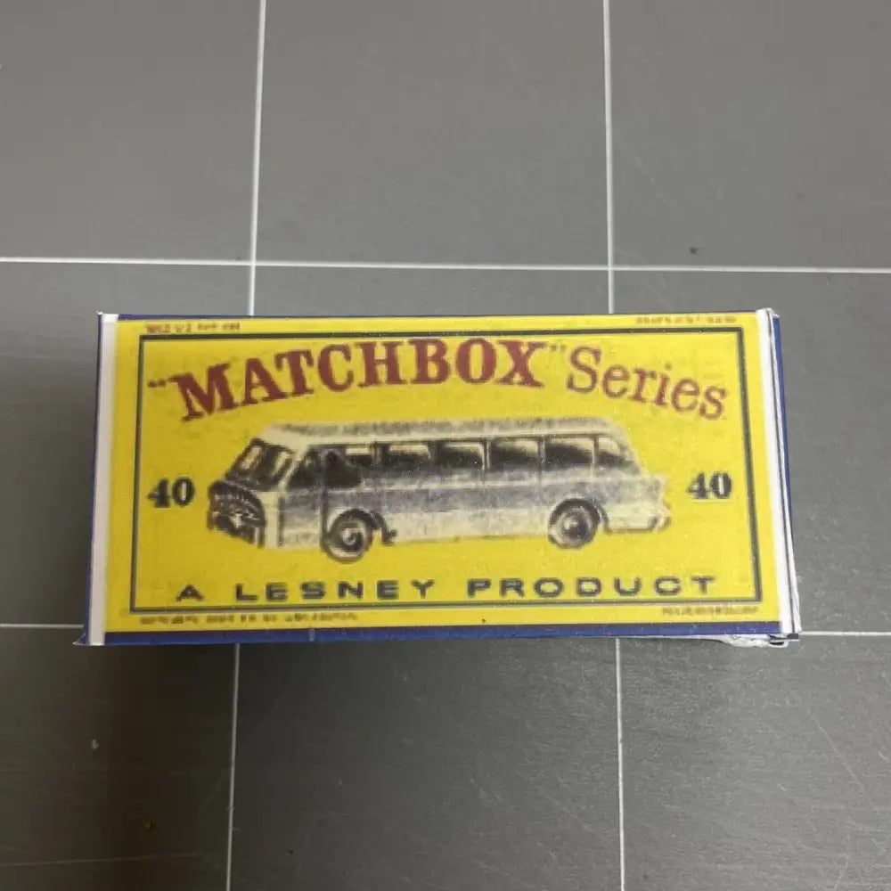 Matchbox Lesney No 40 Long Distance Coach Repro Box